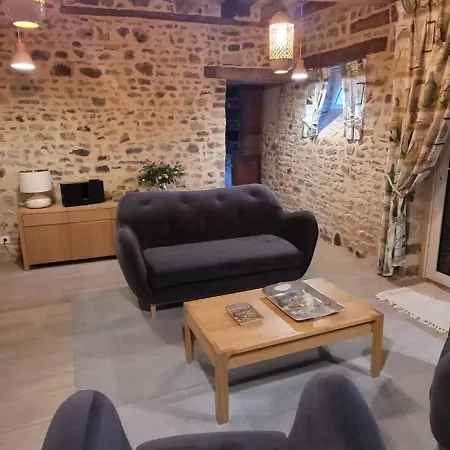 בית נופש La Petite Maison De Marigne *